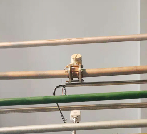 涡街流量传感器现场图